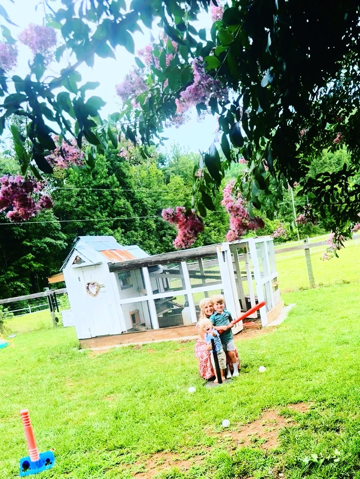 m a d e  b y  g o d  a n d  c o u n t r y 🧺🌸🌳⚾️💒👶🏼🦋👣🐓🇺🇸🚜🧨🌾🌅 #weekendcameraroll 

What a full and fun 🤩 July weekend - from cozy rainy ☔️ mornings out here on the farm 🌾, to barefoot 👣 running around exploring the land 🌳, to rainy day arts 🎨 and crafts 🪨, lots of birthday 🎉 parties 🎈 for the boys’ little friends 🎂🥳, to getting to watch Saturday night fireworks 🎇 over the pastures 🧨, to new chickens 🐓 laying fun colored 🌈 eggs 🥚 (rainbow egg carton 🧺 coming soon hopefully 😍 once our blueish/green eggs start coming 🩵), to grocery store 🏬 runs (& the beloved race car 🏎️ cart 🛒 with these brother bestie cutie pies 🥰), to backyard baseball ⚾️ fun 🤩 after Sunday church 💒… it sure was a sweet one!!! 🌸 #weekendmemories #julymemories #sweetsummertime #weekendsonthefarm