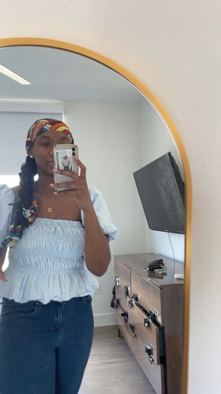 Chill at home fit. 

#LTKstyletip #LTKmidsize #LTKU