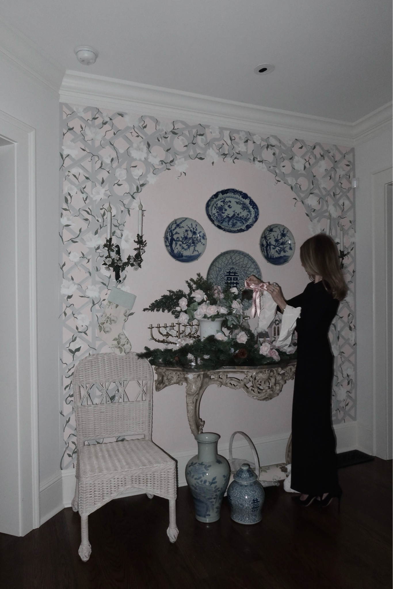 Party season perks, if you please. Spend $150 @saks and get a $75 gift card. Links to these pieces and all my favorite picks in stories and on LTK. 

Use code BFGIFTSF. Valid 11/27-11/30. 

#Saks #SaksPartner @Saks @Shop.LTK #liketkit 