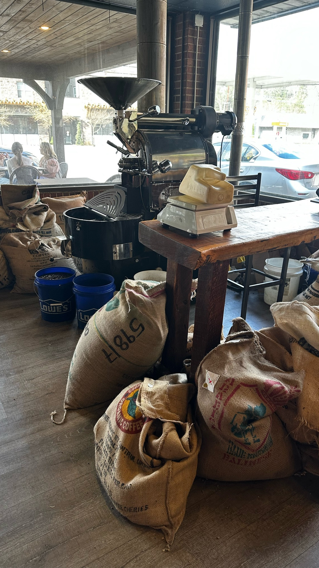 Come to work with me 🥂

#LTKmomlife #LTKdayinmylife #LTKvlog