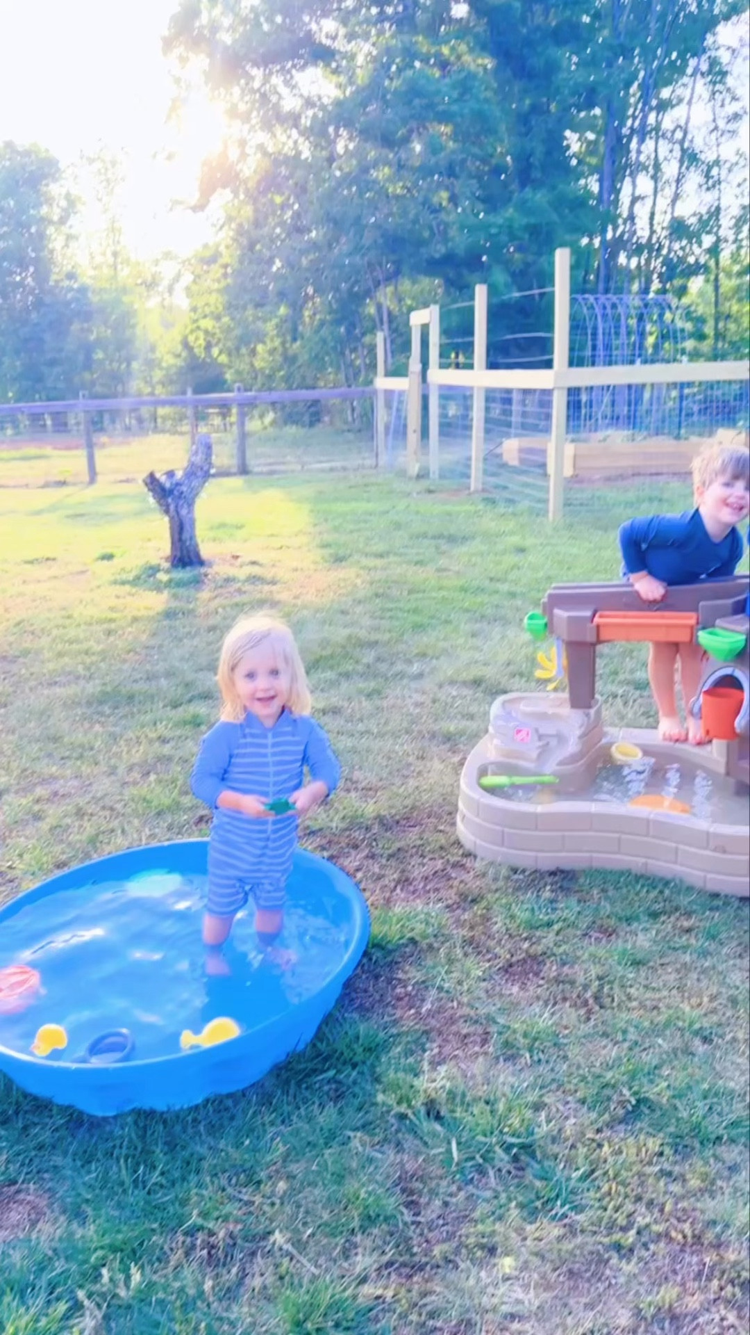 The very BEST kind of  “feels like summer” night here on the farm!! 🚜💦🧺☀️🌳🌼🐓🌾🪴🪏