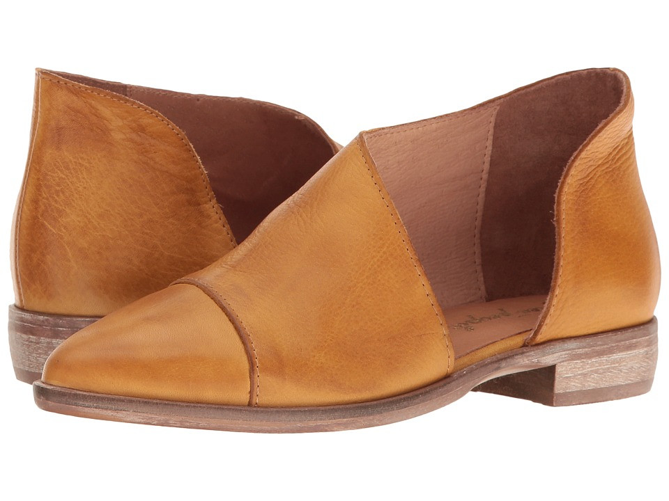 Free People - Royale Flat (Canary) Women's Flat Shoes | Zappos