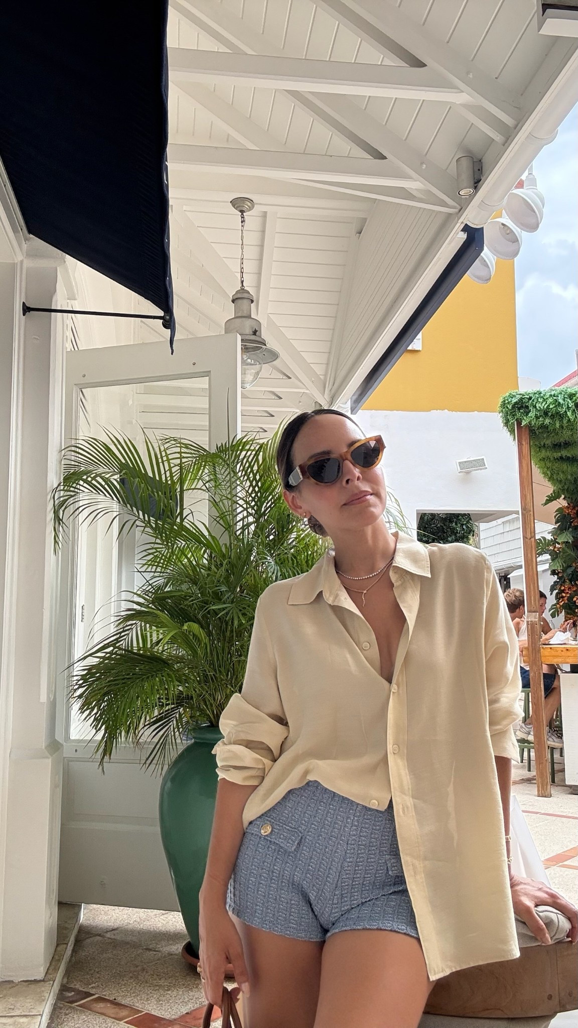 Would you believe this top is H&M and these shorts are Zara? Serving a luxury look for less! 

#LTKStyleTip #LTKSeasonal #LTKTravel