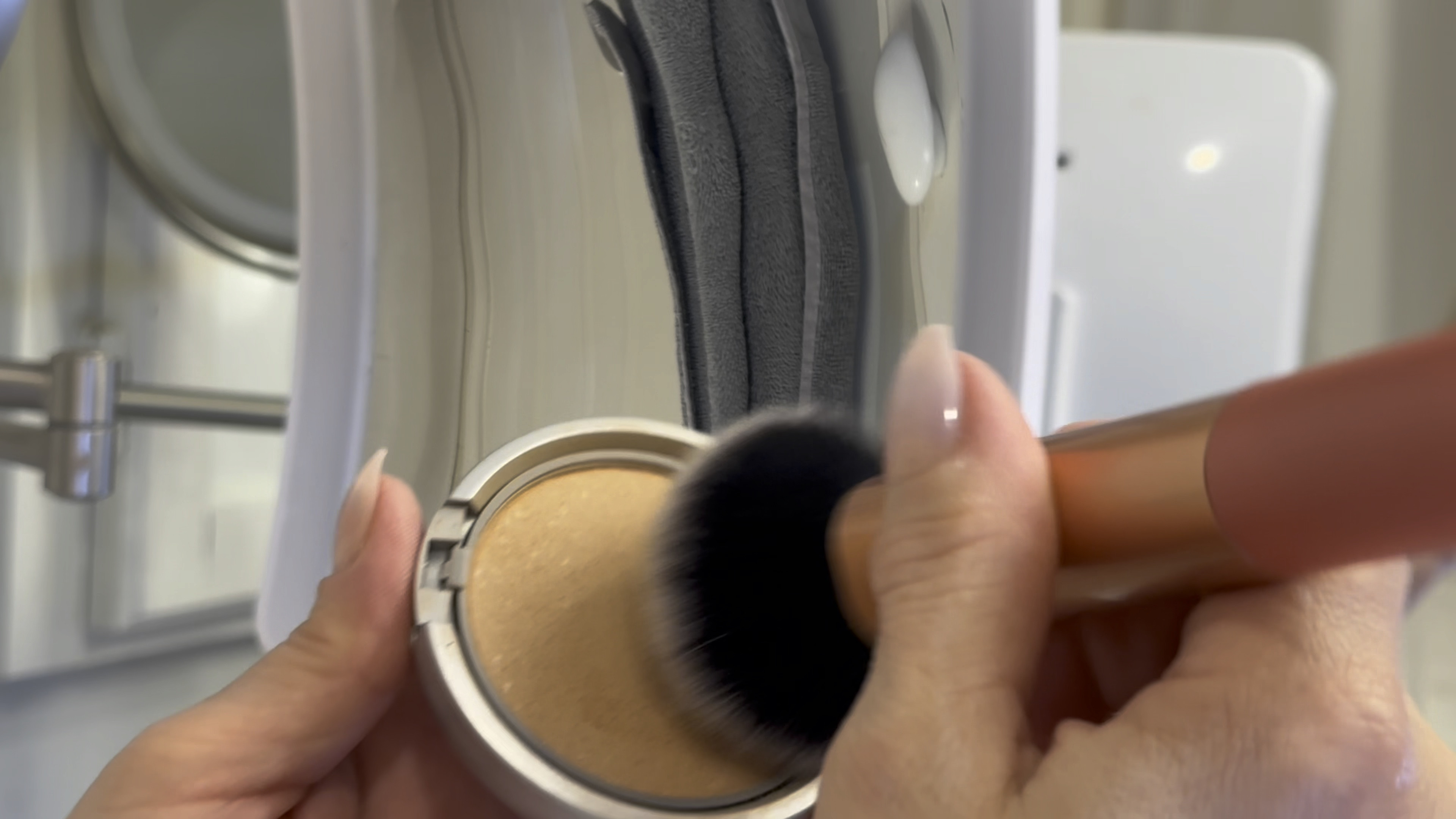 Upgrade your makeup routine with these #realtechniques brushes! 

#LTKbeauty #LTKover40 #LTKVideo