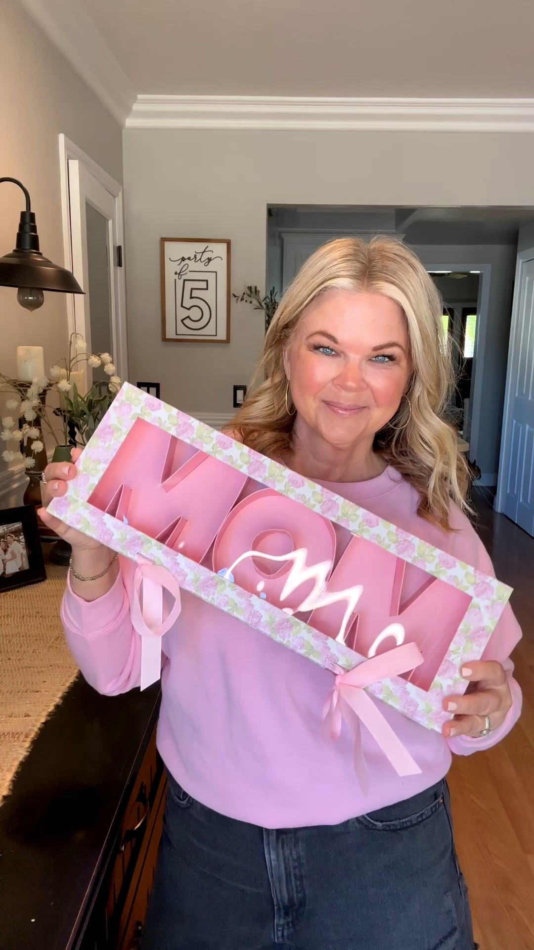 This MOM gift box is perfect for gifting this Mother’s Day! You can fill it up so many different ways. So fun, so cute & so so thoughtful for Mom💐🩷🎀

#LTKSeasonal #LTKstorytime #LTKmomlife