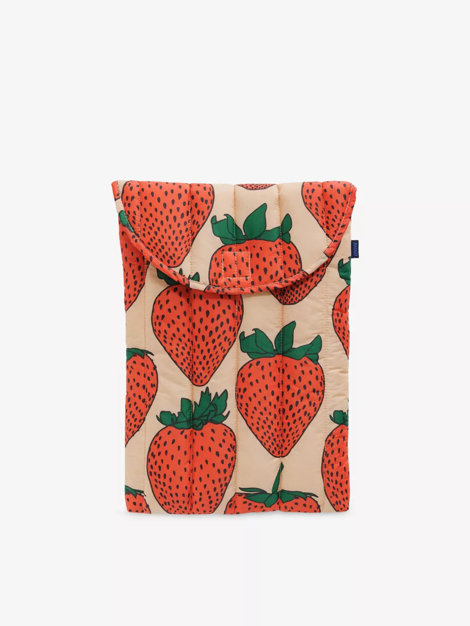 "Strawberry-Print Puffy Woven 16"" Laptop Case" | Selfridges