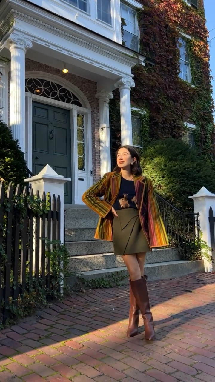 Everything about this video - chefs kiss 🍂



Fall outfit | boots | fall shoes | work outfit | family photos | 

#LTKVideo #LTKSeasonal #LTKHoliday