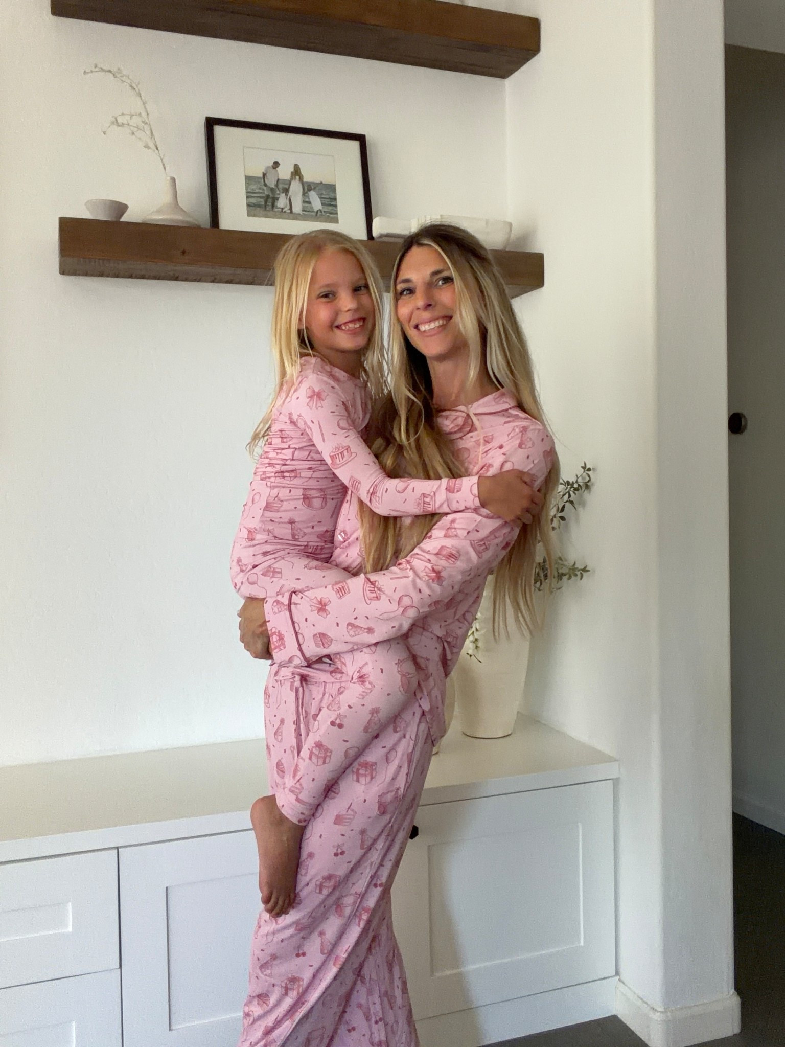 Mommy & me pajamas 

#LTKTall #LTKKids #LTKdayinmylife