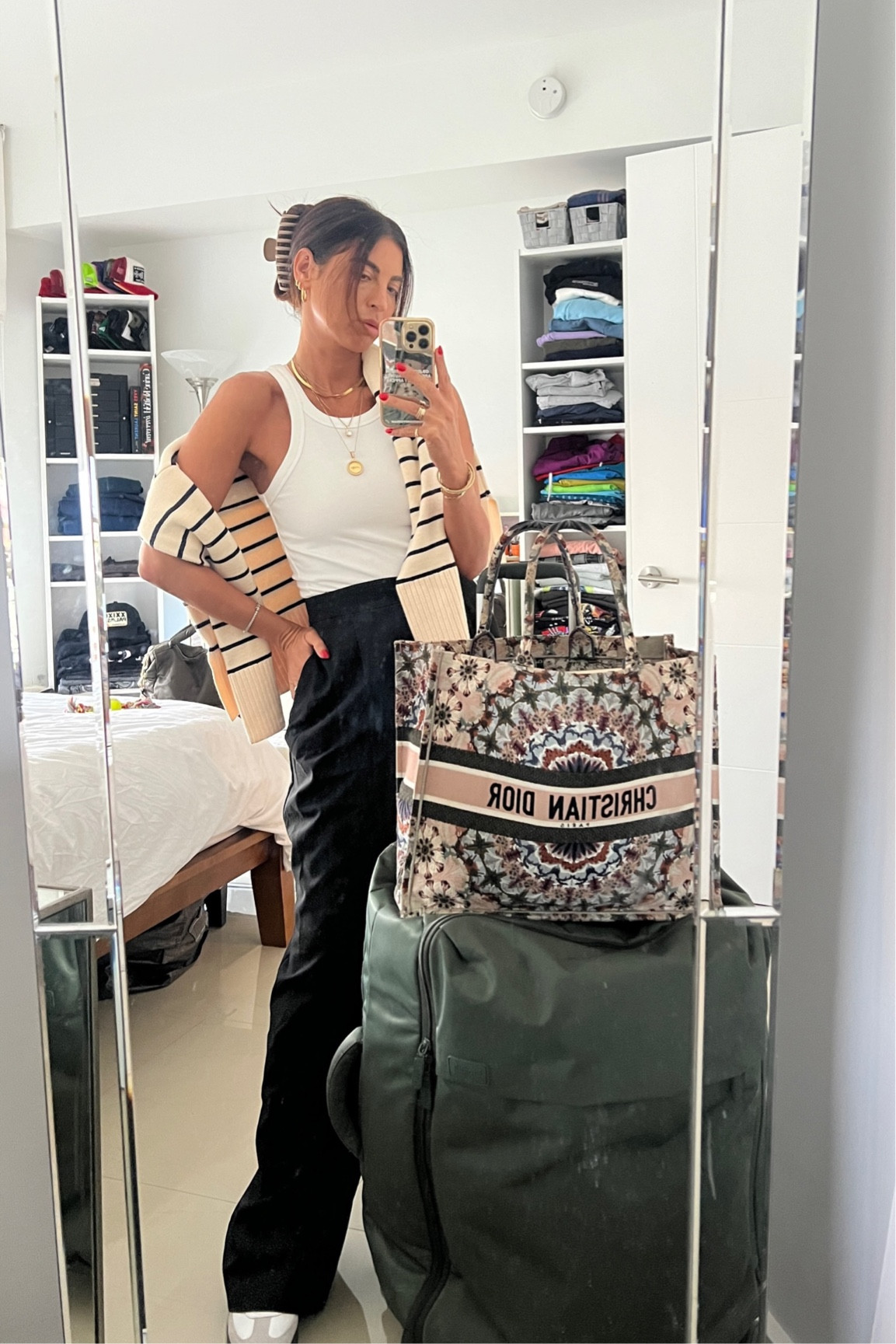 Travel fit ✈️

#LTKshoecrush #LTKtravel #LTKstyletip