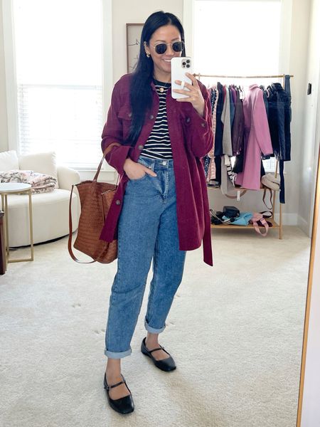 Size small in top and jacket
Size 4 in  jeans but I could have done 2
Flats are true to size 

Daily outfit 
Style over 40 
Mom outfits 
Casual style 
Every day style

#LTKstyletip #LTKover40 #LTKfindsunder50
