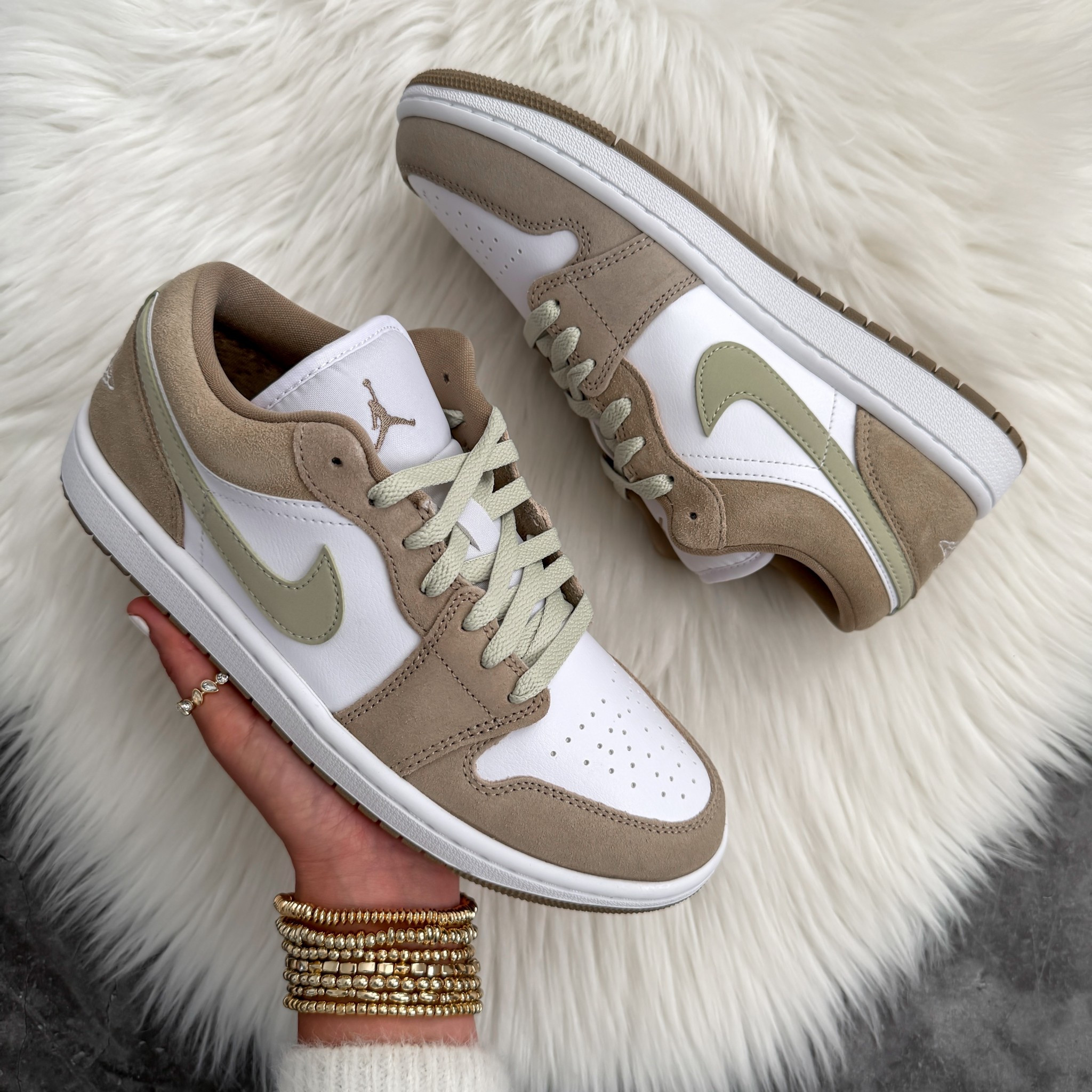 Women’s Air Jordan 1 Low sneakers runs true to size 