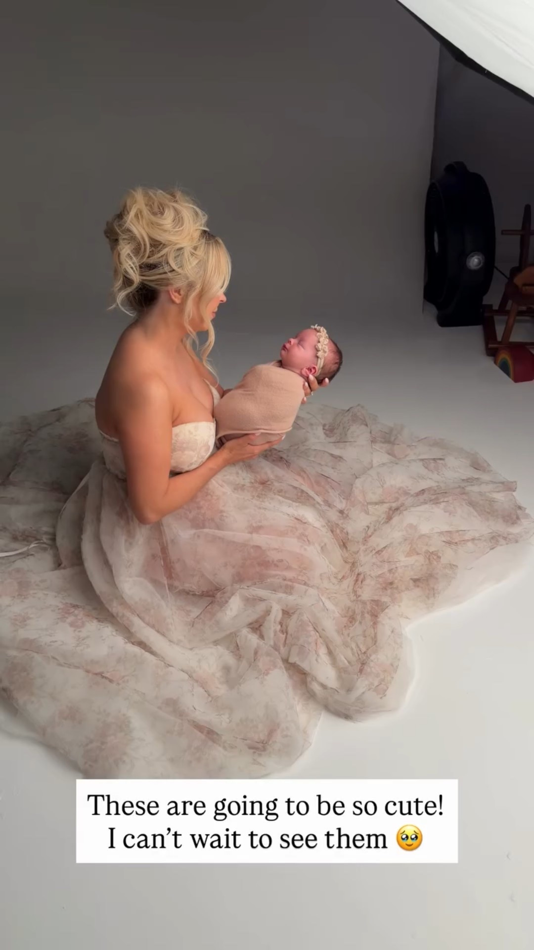 Photoshoot behind the scenes 🤍🥹

#LTKBaby #LTKFamily #LTKStyleTip