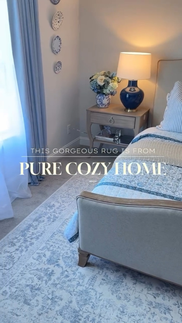 Proof that just one piece could quietly transform your space. This rug is from @purecozyhome and it brings just that subtle touch of blue I was wanting. My rug is 8x10

#foryoupage #homedecorideas #homedecor #purecozyhome #frenchcottage