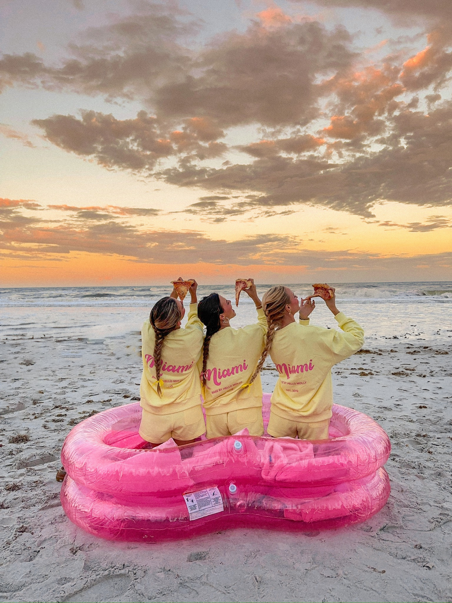 Cozy sweat set 

#LTKSeasonal #LTKHoliday #LTKGiftGuide