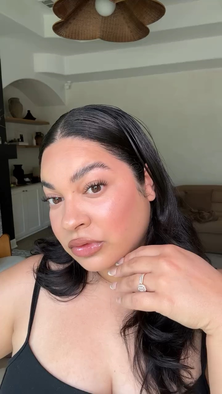 Romanticizing my makeup routine as a girlie in my 30’s 

Incorporated some new products into my routine 

@narsissist 
@bareminerals 
@hudabeauty 
@wyn 
@elfcosmetics 
@lorealparis 
@glossier 
@kosas 
@maybelline 
@pradabeauty 
@rhode 
@cocokind 

#makeuproutine #romanticizeyourlife #narrator #30

#LTKU #LTKBeauty