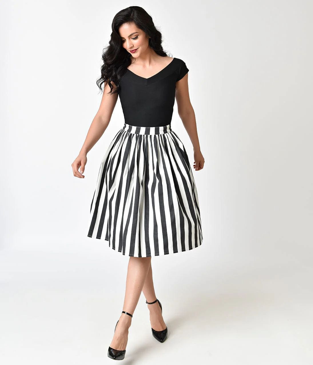 Unique Vintage 1950S Black & White Stripe High Waist Swing Skirt | UniqueVintage