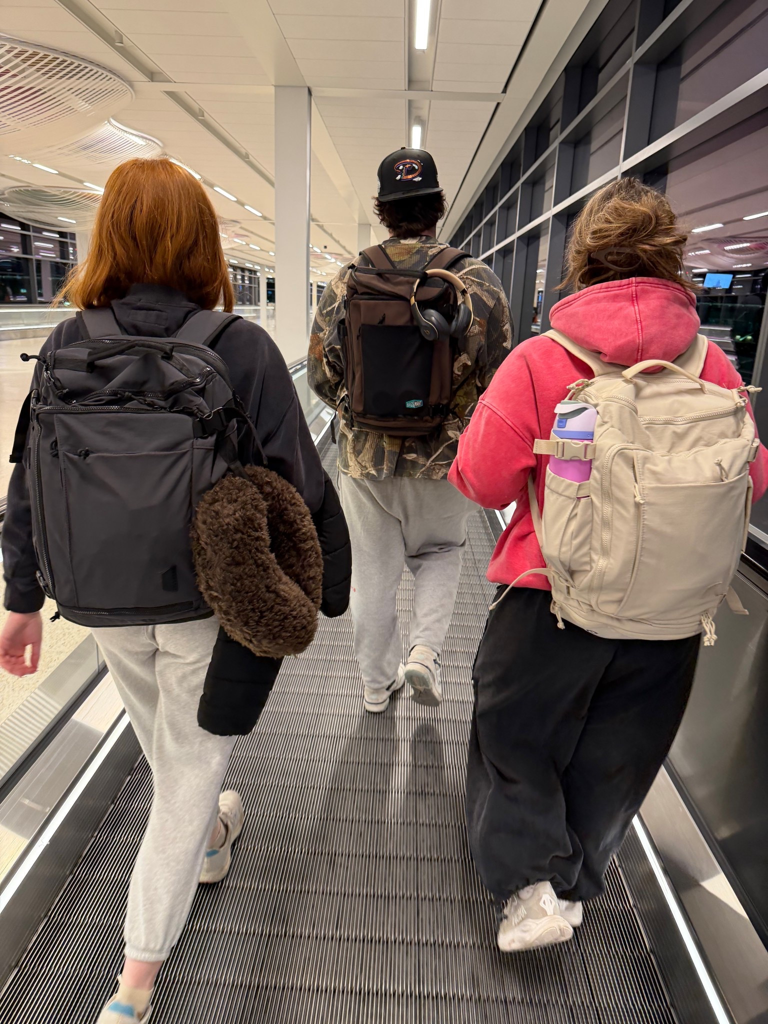 Perfect carry-on weekender bag from BagsMart 💼 

Perfect for Holiday travel. Perfect for carry on even has a spot for shoes. Makes for a great gift! 

@bagsmart 


#LTKdayinmylife #LTKTravel #LTKGiftGuide