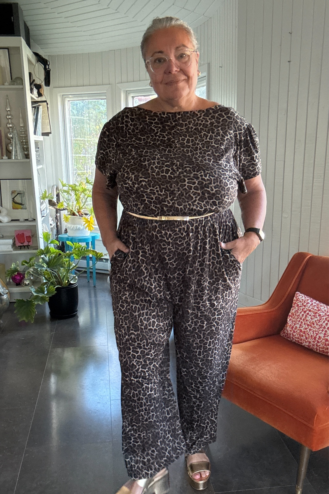 Found a similar jumpsuit and lots of leopard 🐆 

#LTKcurves #LTKplussize #LTKstyletip