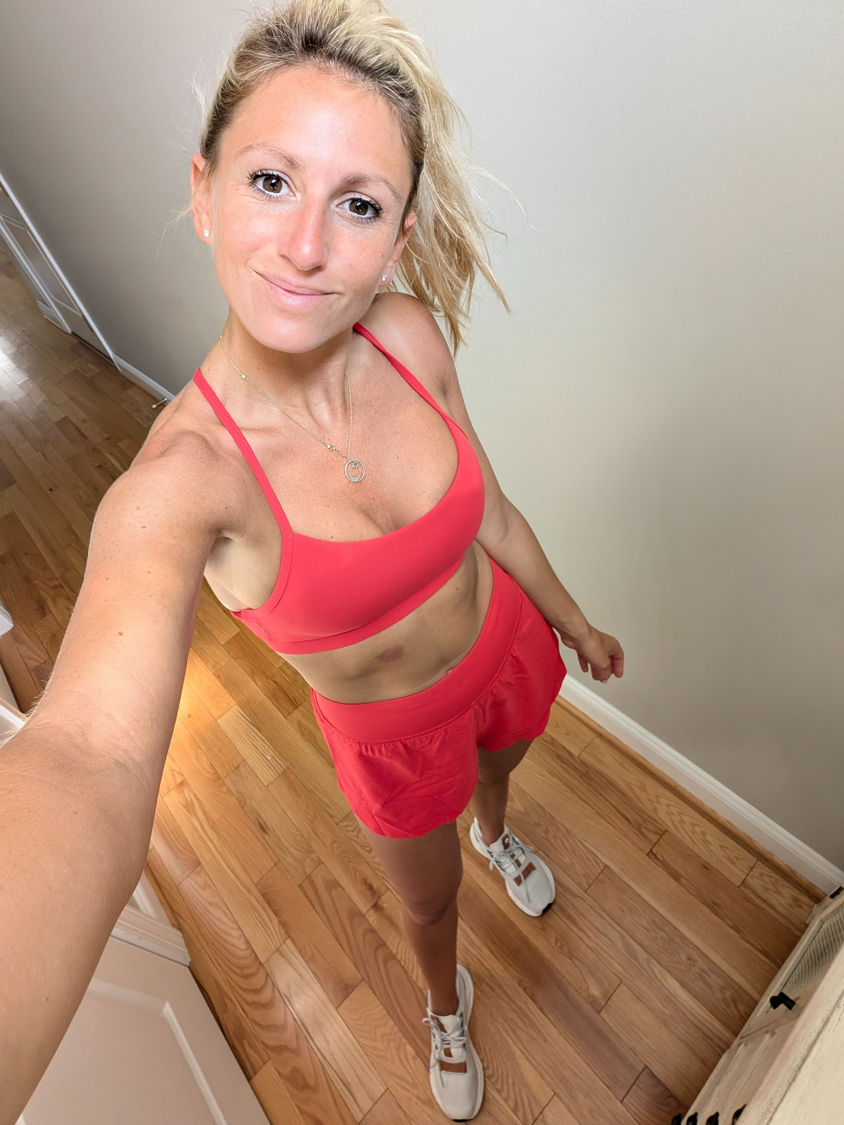 Favorite new active setWearing an xs

#LTKActive #LTKPetite #LTKShoeCrush