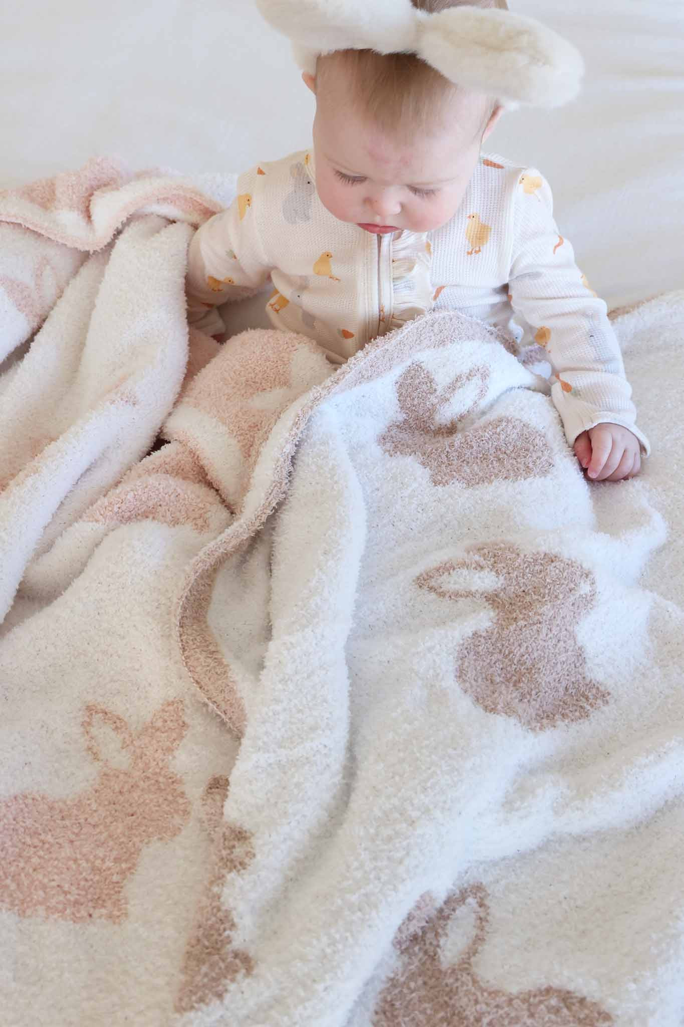 CuddleLane™ Luxe Blankets | Bunny Foo Foo | Caden Lane