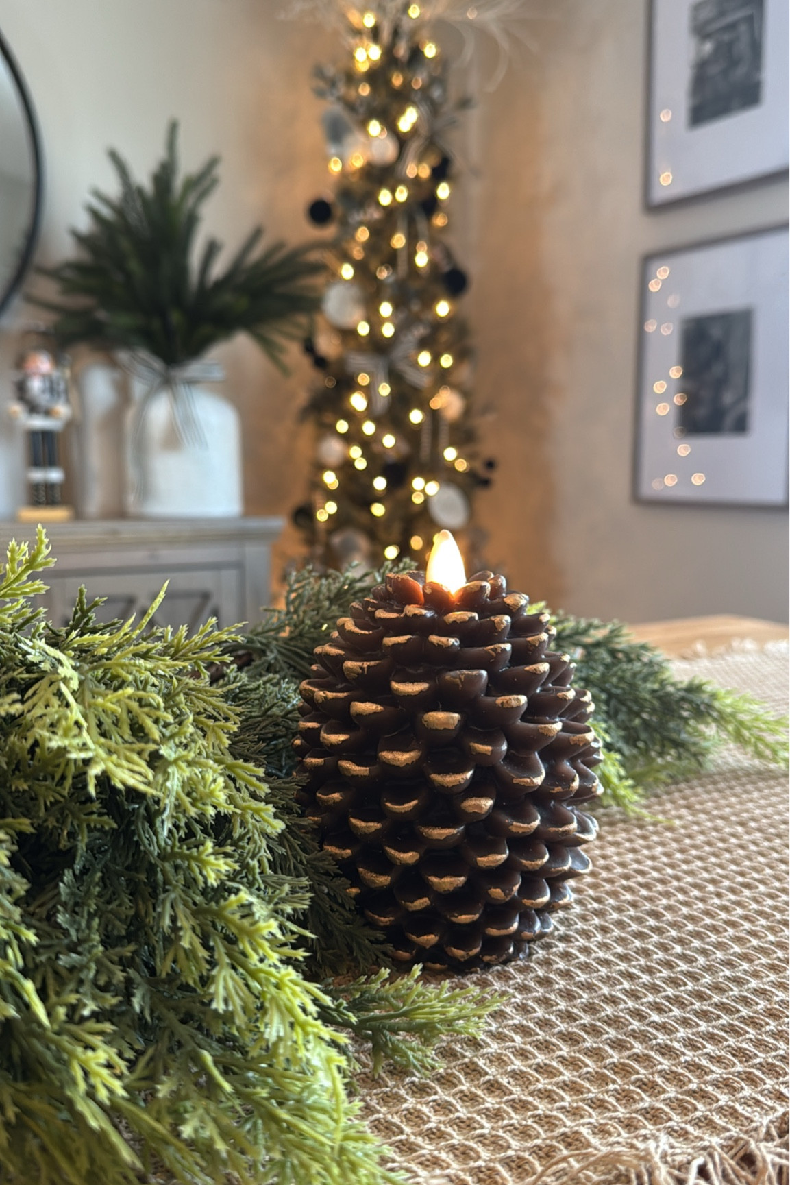 Flameless candle on a timer

#LTKFindsUnder50 #LTKHome