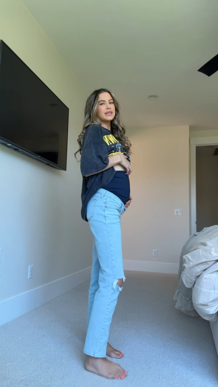 My first pair of maternity jeans and I am in love!! 🫶

#LTKStyleTip #LTKBeauty #LTKBump