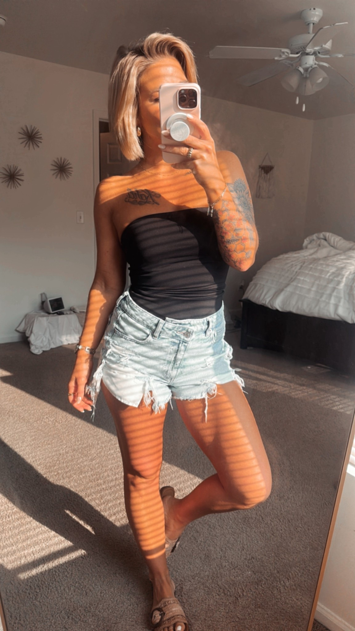 Wearing Contour tube tops all summer long - so flattering and so comfy 

Paired with AE Strigid Mom Shorts 

Size reference : 135lbs size 2 

#LTKSummerEdit #LTKSeasonal