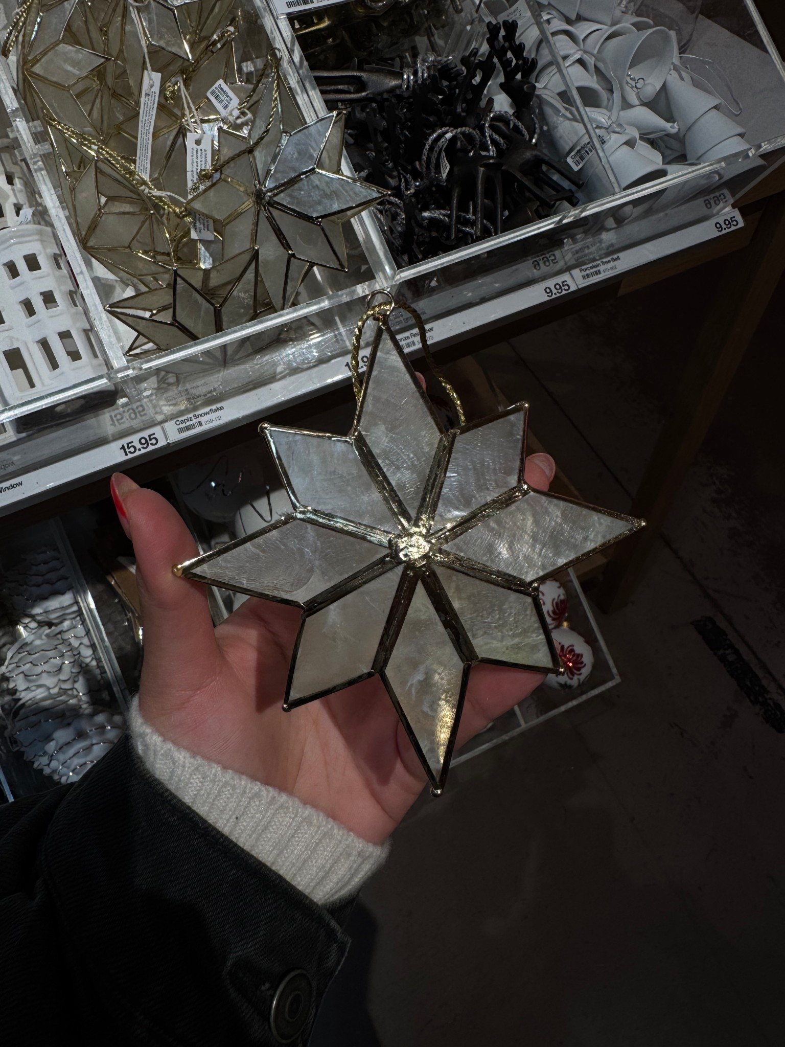 Snowflake ornament😍

#LTKSeasonal #LTKFindsUnder50 #LTKHoliday