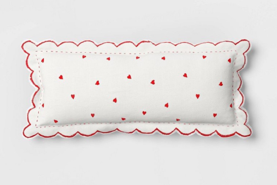 Valentine’s Day decor 

#LTKparties #LTKstyletip #LTKfindsunder50