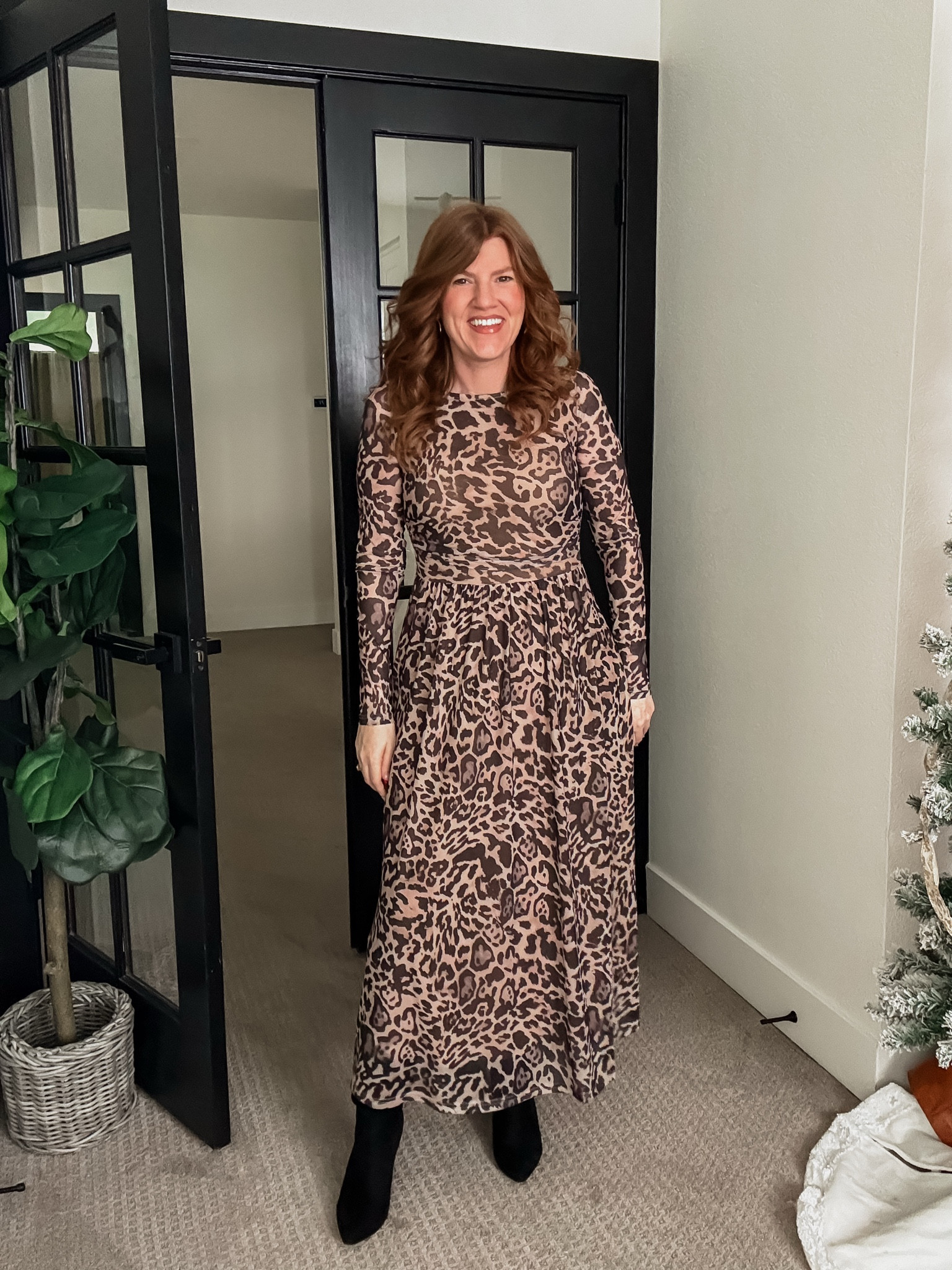 Leopard print dress size small. 

#LTKFindsUnder100 #LTKSeasonal #LTKWorkwear