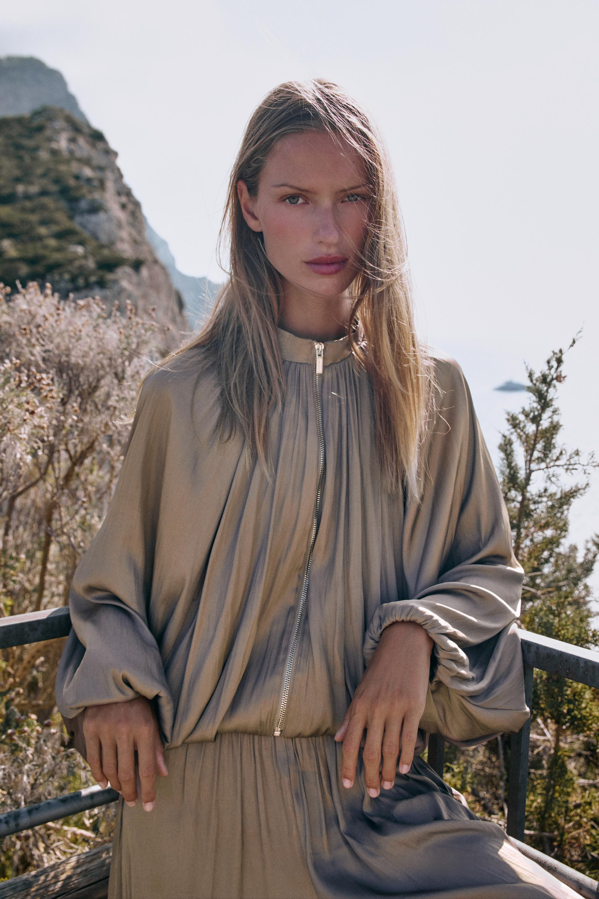 SATIN-BOMBERJACKE | Zara DE