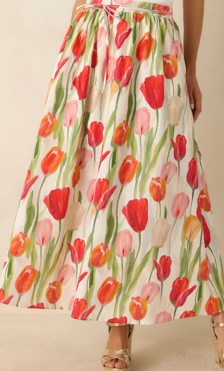 Garden District Ivory & Red Multi Linen Blend Floral Midi Skirt 

 #LTKootd #LTKmomlife #LTKTravel
