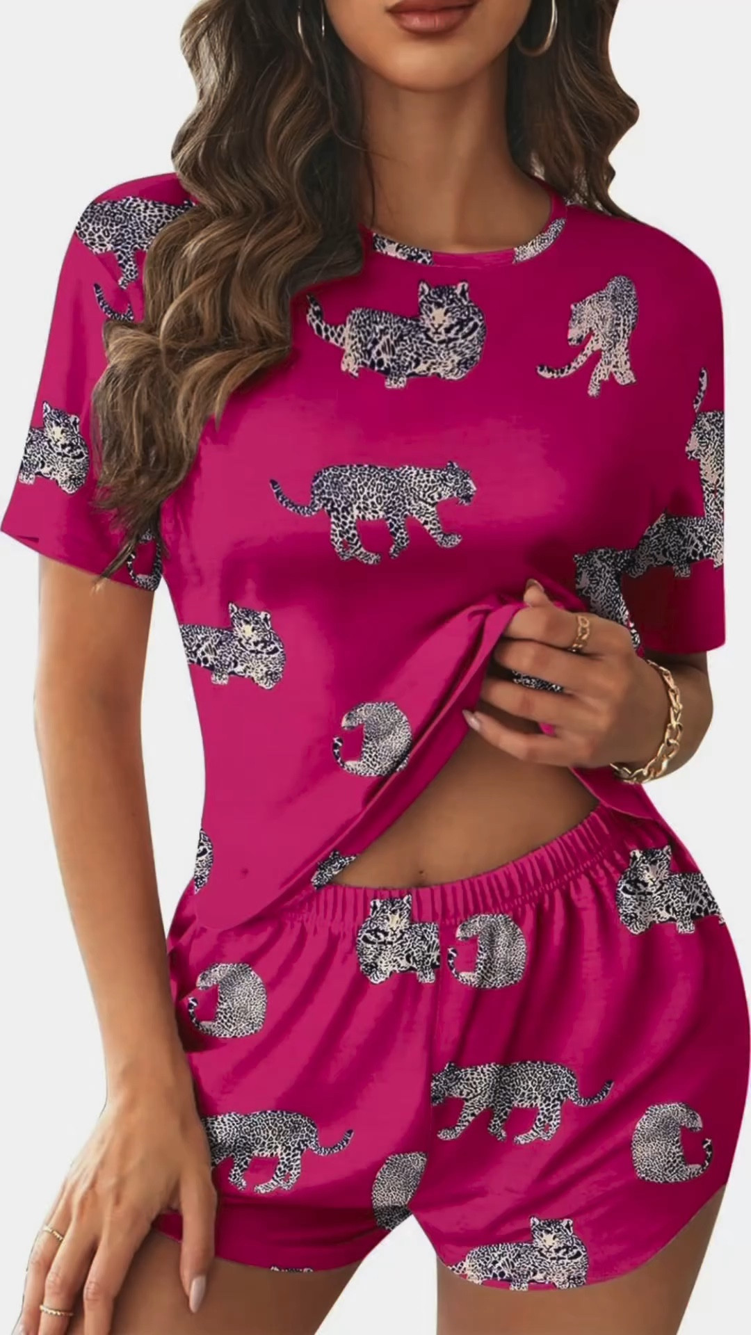 Snuggle up in style with the Ekouaer Women Pajama Set! 🎀 Unleash your inner girly glam in this adorable 2-piece lounge set in hot pink animal print, complete with cute pockets for all your essentials. Perfect for those cozy nights in with a touch of sweet sophistication with @ekouaerofficial. 💖 #EkouaerPajamas #GirlyGlam #CozyCuteness #AnimalPrintLove #BedtimeBeauty #PinkPerfection

#LTKstyletip #LTKVideo #LTKfindsunder50