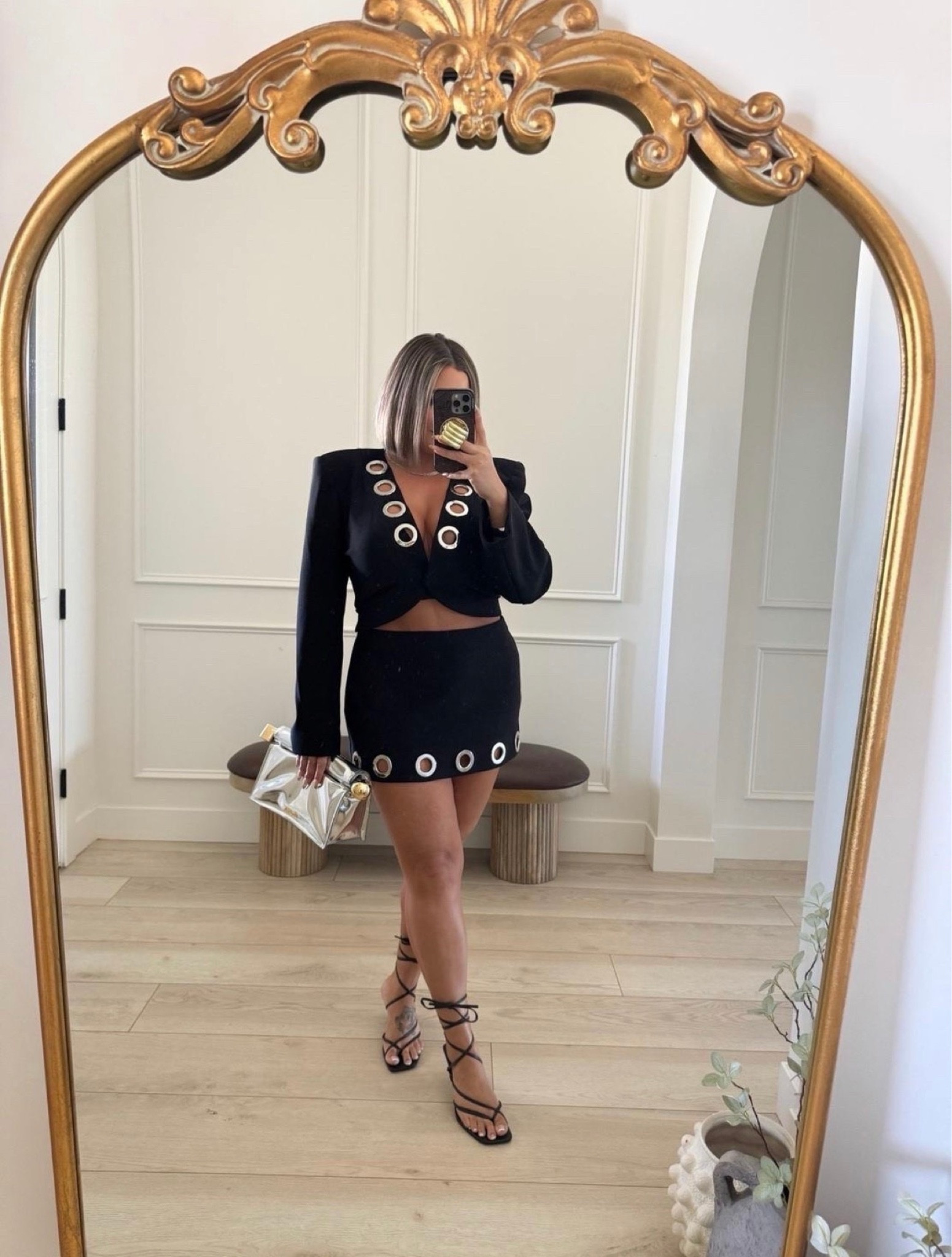 Birthday Baddie Outfit Idea 
Blazer L 
Skirt XL 
This is one I would wear to Vegas too.

Follow my shop @shaynaslife on the @shop.LTK app to shop this post and get my exclusive app-only content!

#liketkit 
@shop.ltk
https://liketk.it/6iliX