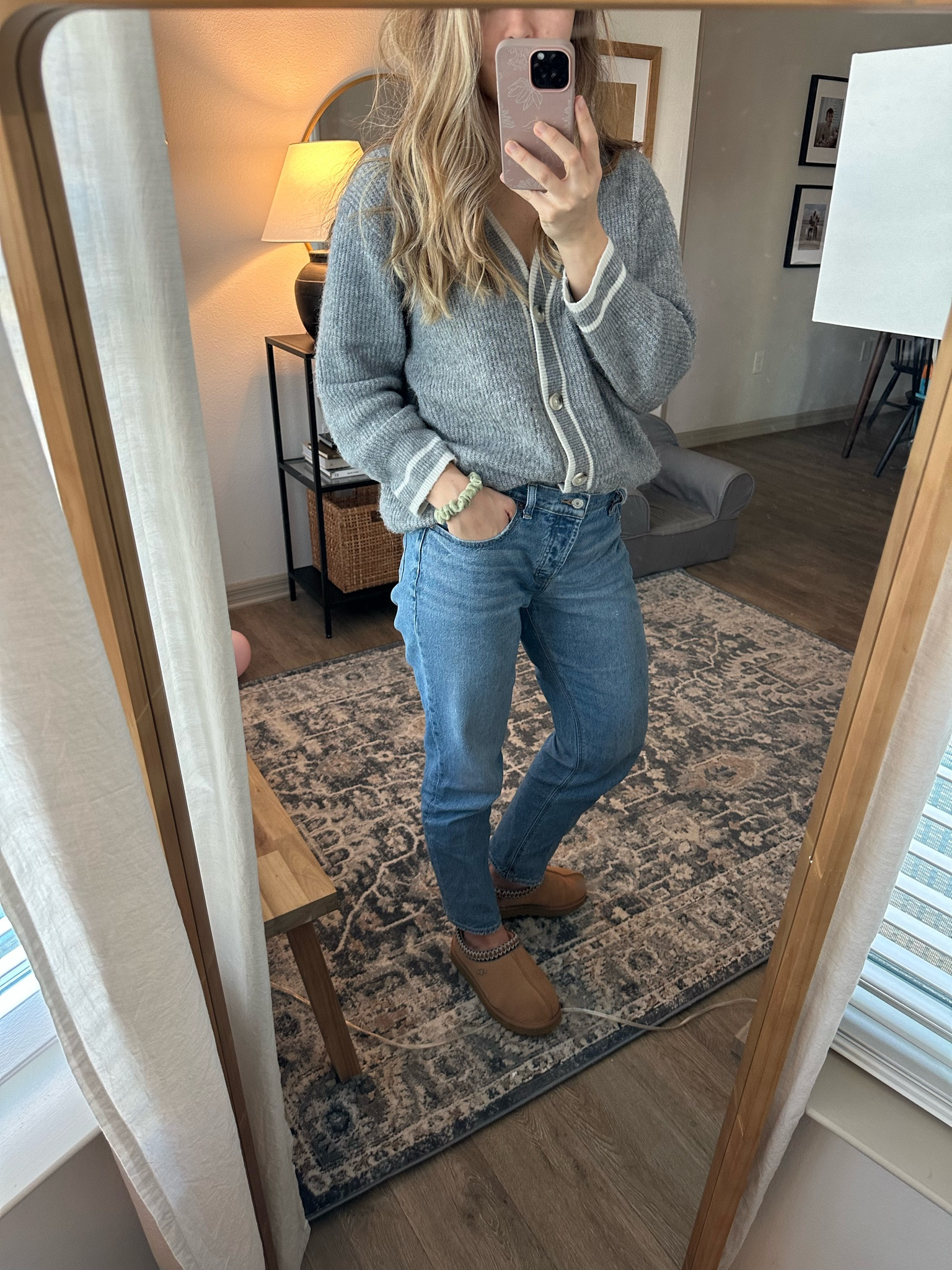 wfh ootd 
Target cardigan size: xs (size down) 
Old Navy jeans: size 4 (size down) 
Uggs 

#LTKstyletip #LTKFind #LTKSeasonal