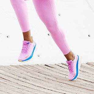 HOKA Women's Clifton 9 Running Shoes | Dick's Sporting Goods