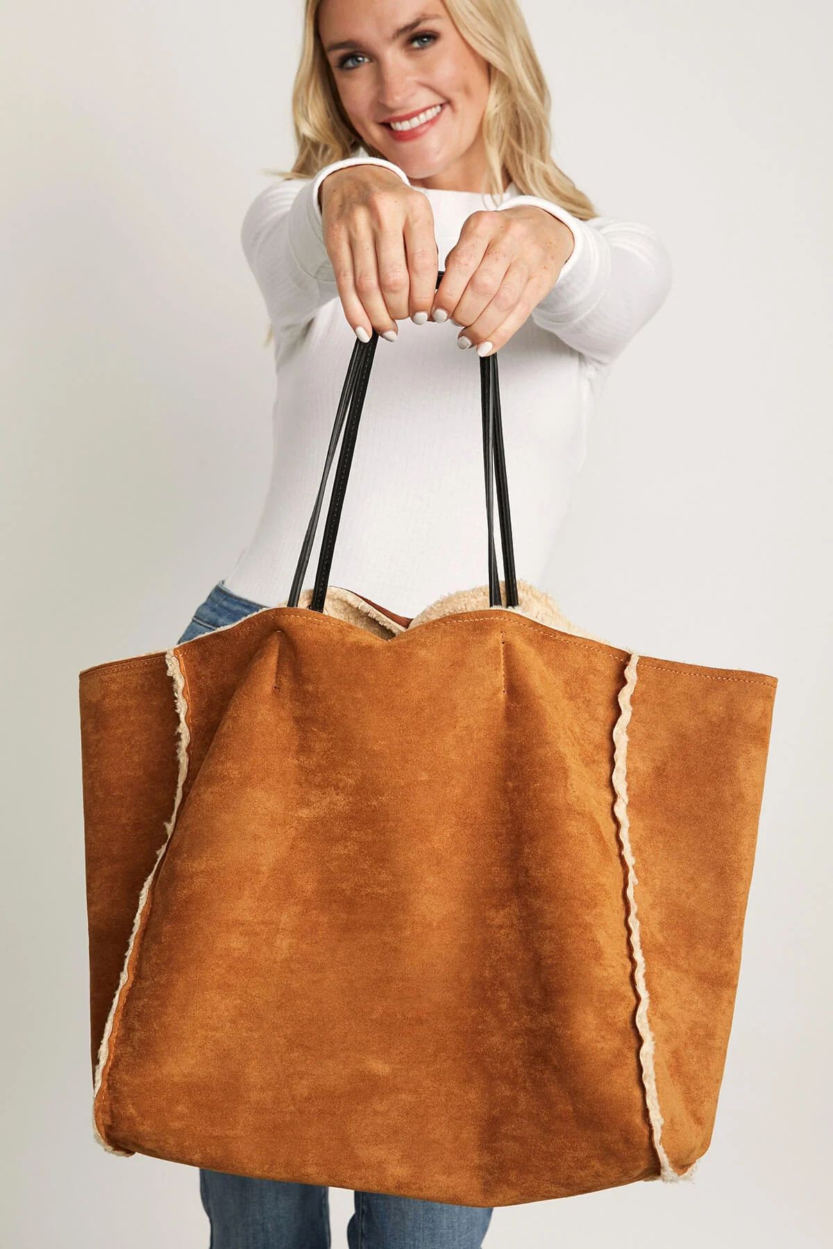 Reversible Faux Suede/Sherpa Tote | Social Threads