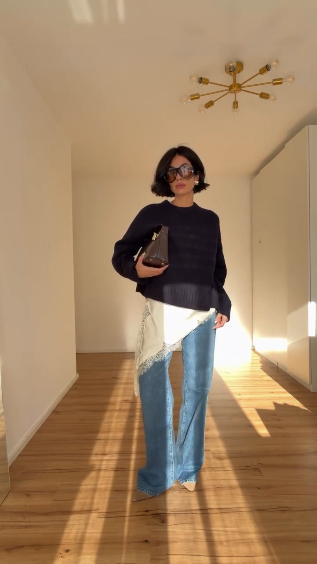 Winter light, clean look 🤍✨

#outfitinspiration #winterfashion #gdwm #outfit #ootd