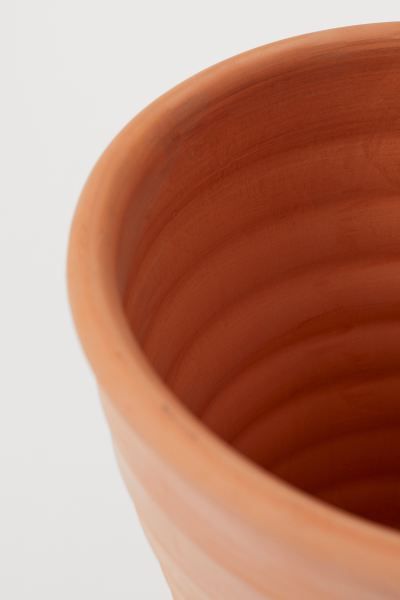 Large Terracotta Plant Pot | H&M (US + CA)