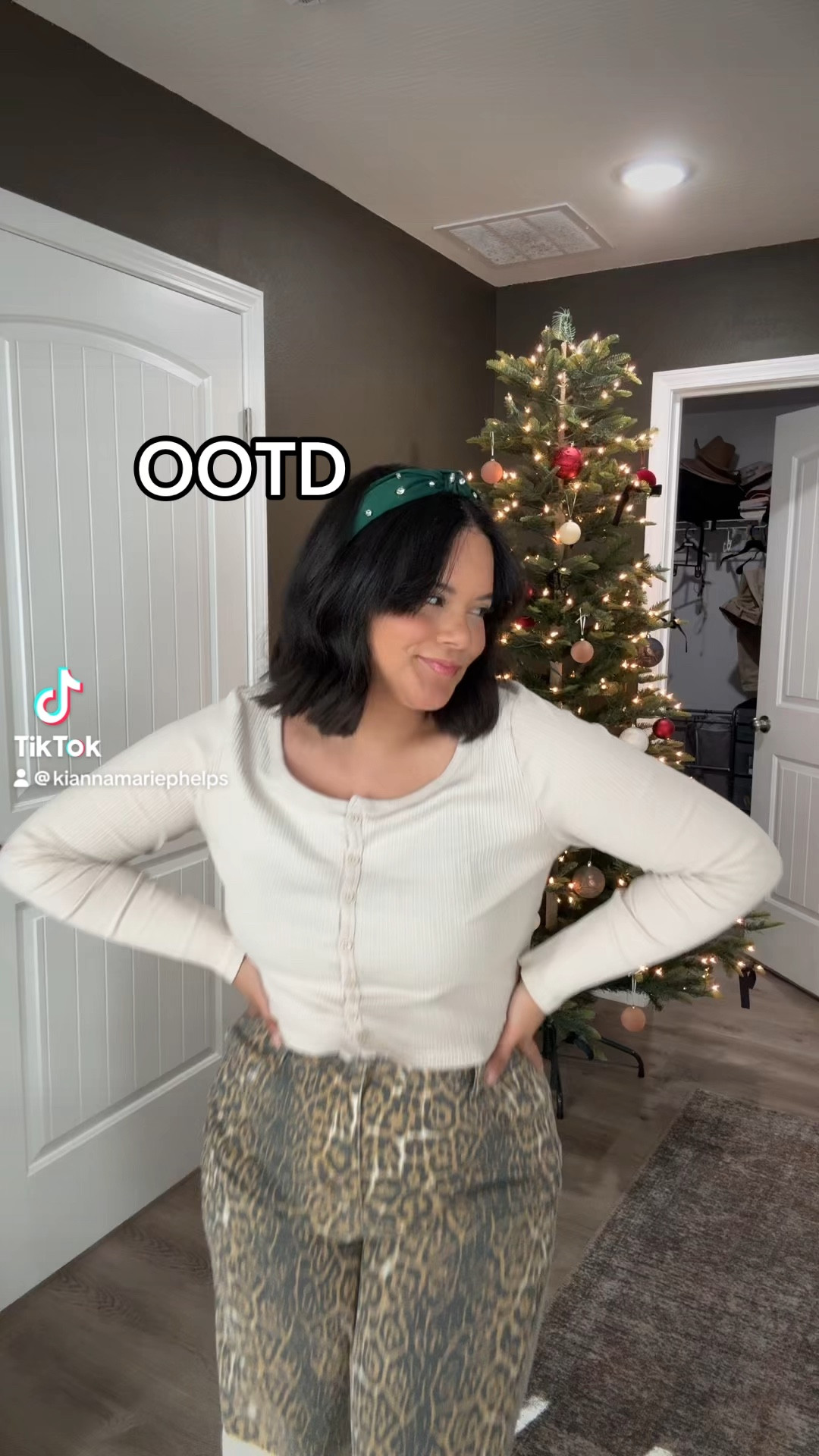 I’m an XXL in pants and usually wear size 31 or 12 

#LTKFindsUnder50 #LTKStyleTip #LTKMidsize