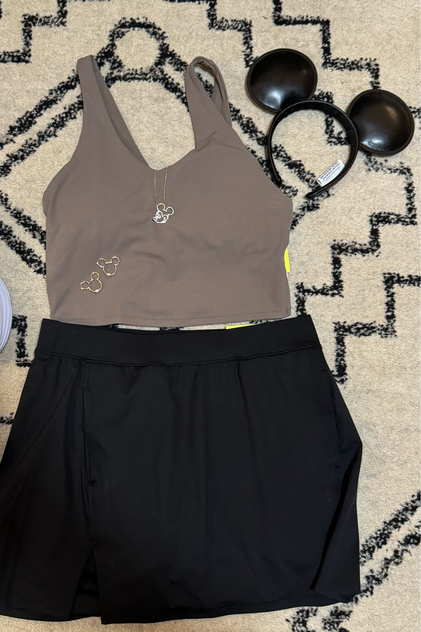 Disney Animal Kingdom Outfit! 🦁
#disney #disneyparks #disneyoutfits

#LTKfindsunder50 #LTKtravel #LTKstyletip