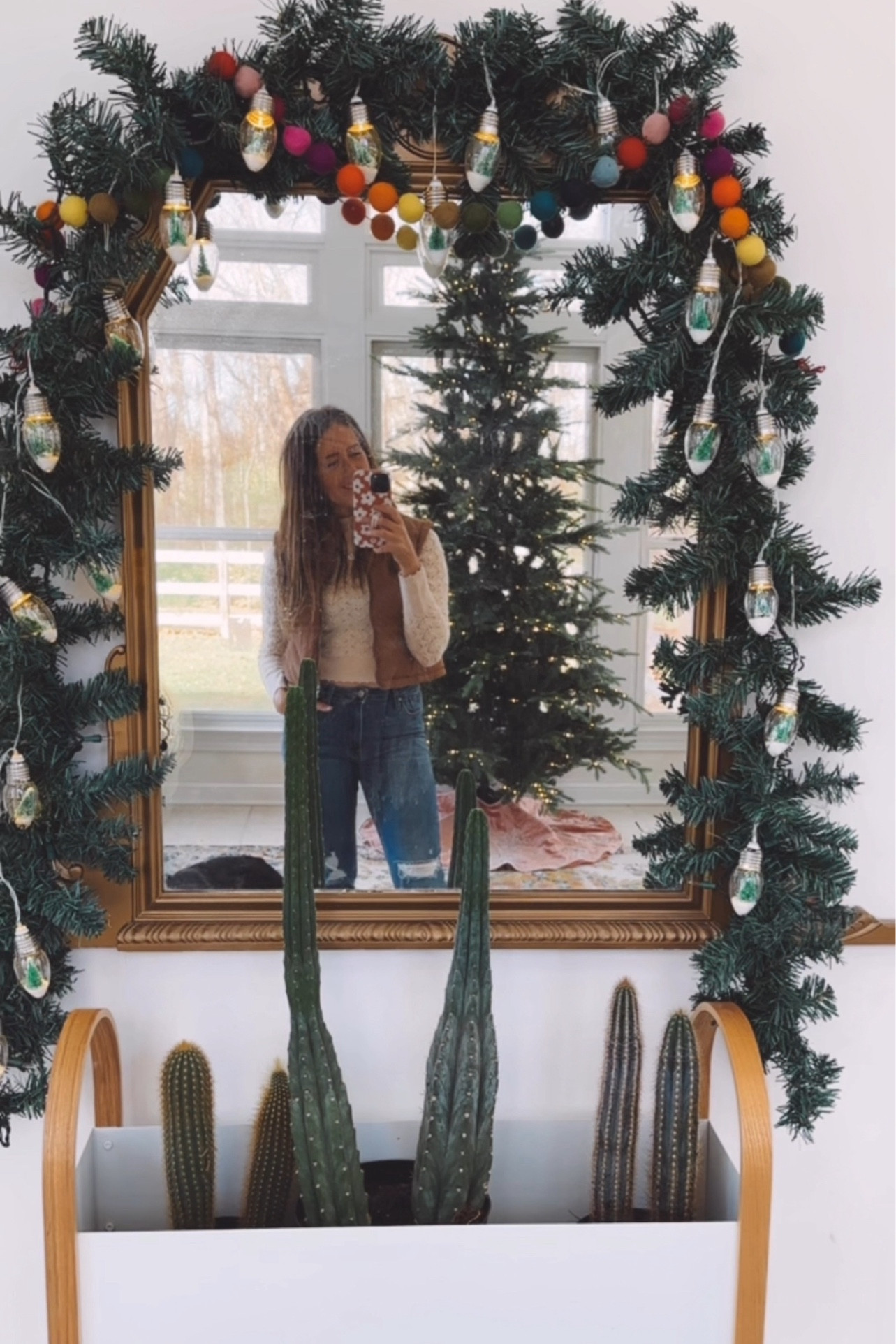 The most magical, sweetest Christmas 🎄 lights in all the land 🥹



#viralchristmas #christmasdecorations #whimsicalchristmas #countrychristmas #christmasdecor 

#LTKSeasonal #LTKHome #LTKHoliday