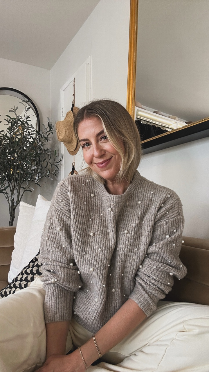 Festive sweaters are now in at Kohls 🎄✨


#LTKFindsUnder100 #LTKStyleTip #LTKHoliday