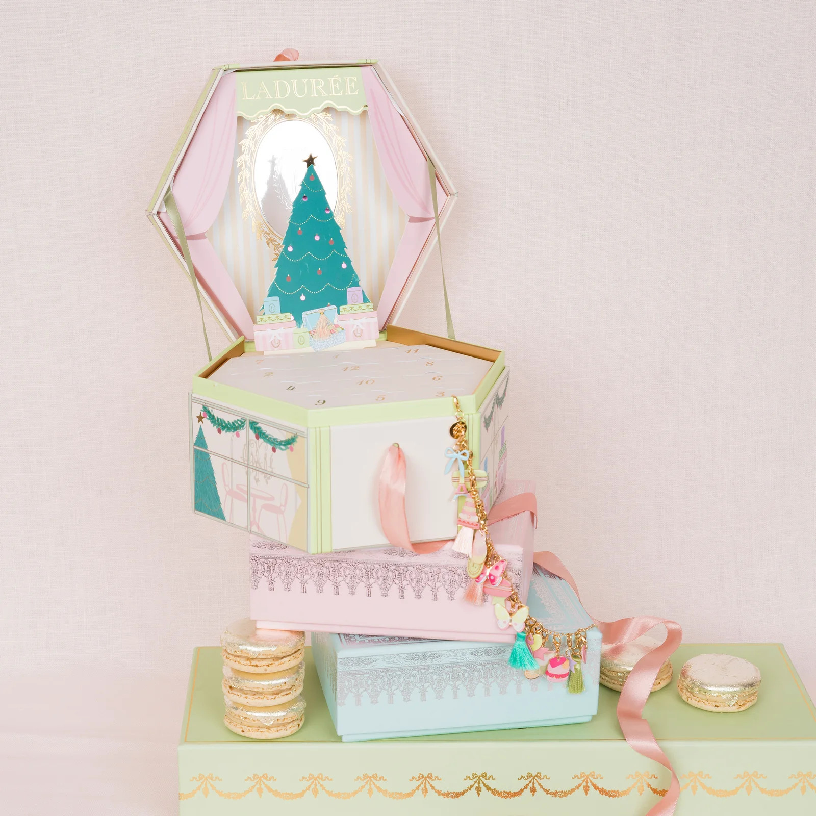 Christmas Jewelry Box | Meri Meri