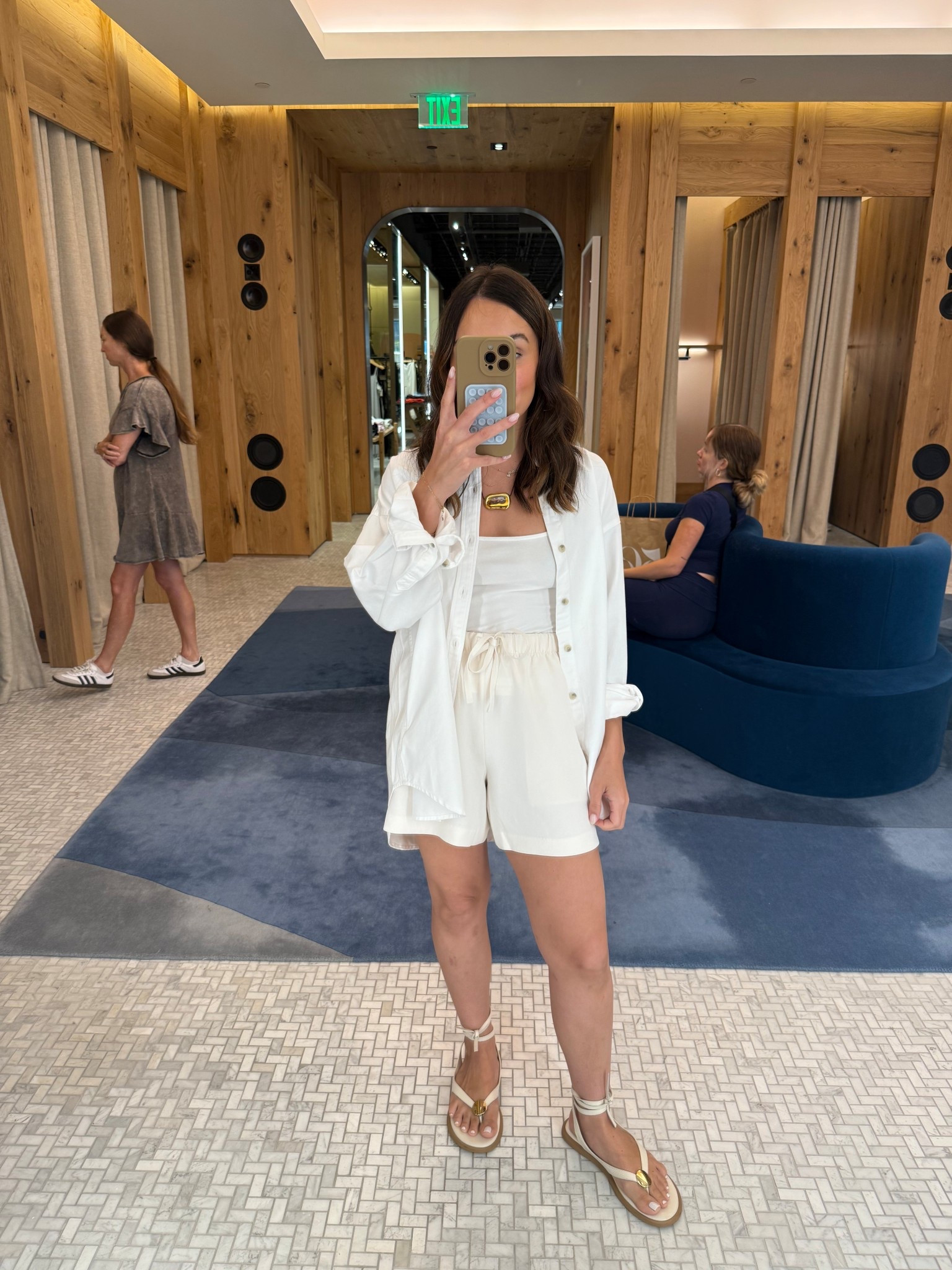 Size small in all! This is the best denim top EVER! Nothing compares. All on sale! 

#LTKSaleAlert #LTKFindsUnder100