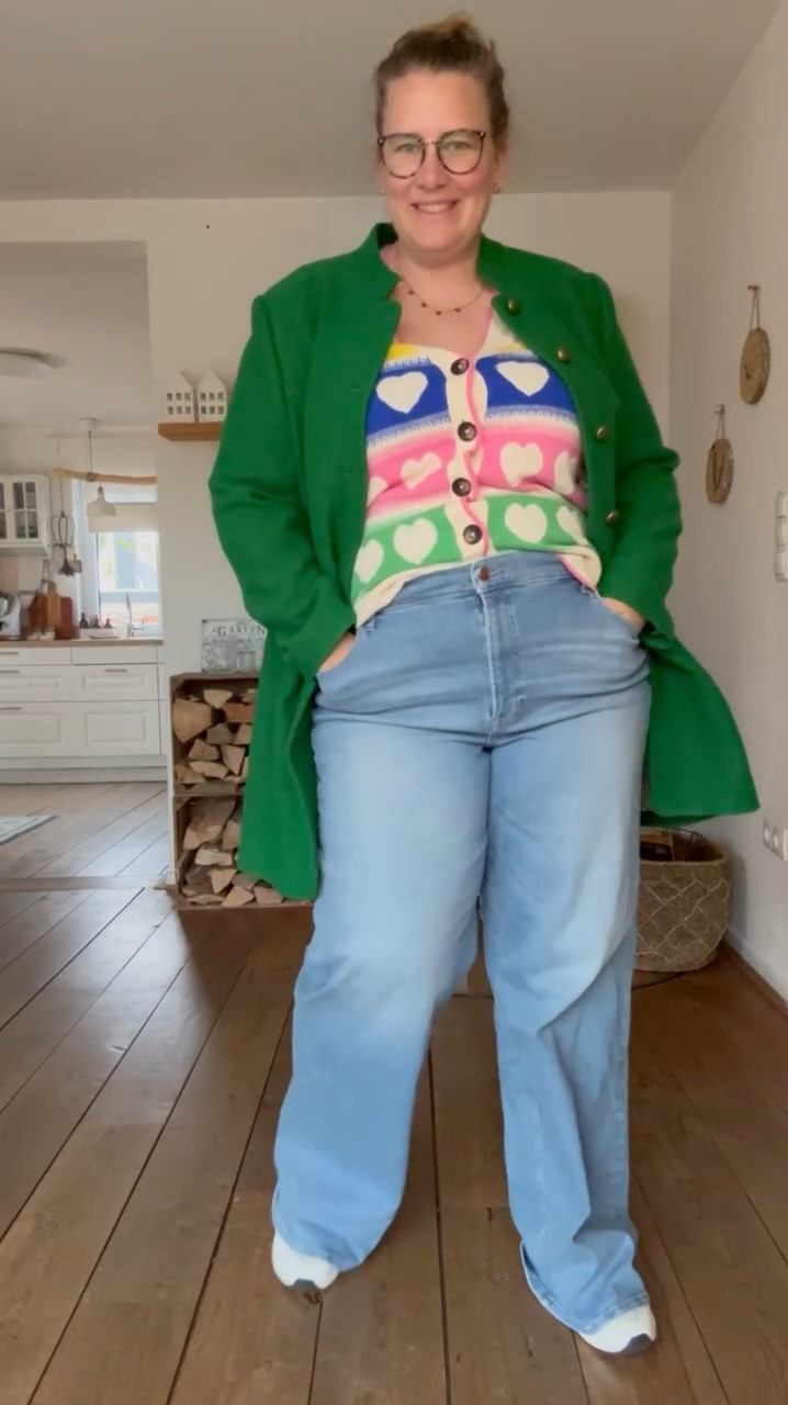 Colorful fit 🌟

#LTKeurope #LTKdeutschland #LTKstyletip