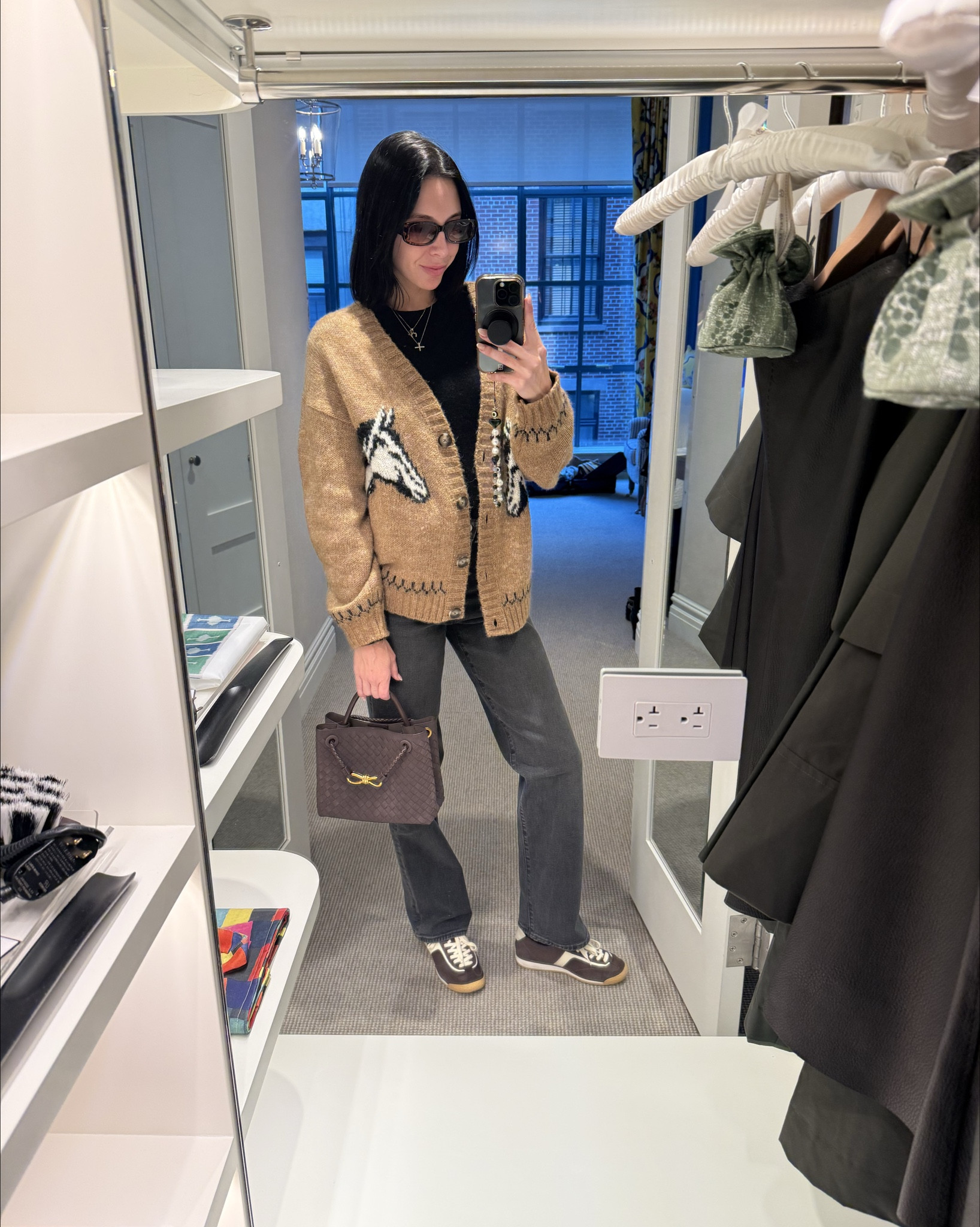 Easy, casual comfy #malfit #outfit ideas #everydayoutfit #casualoutfit #whatiwore #ootd #outfitinspo #everydaystyle #neutral-outfit #denim #cardigan #amazon #amazonfinds #levis

#LTKdayinmylife #LTKgrwm #LTKootd