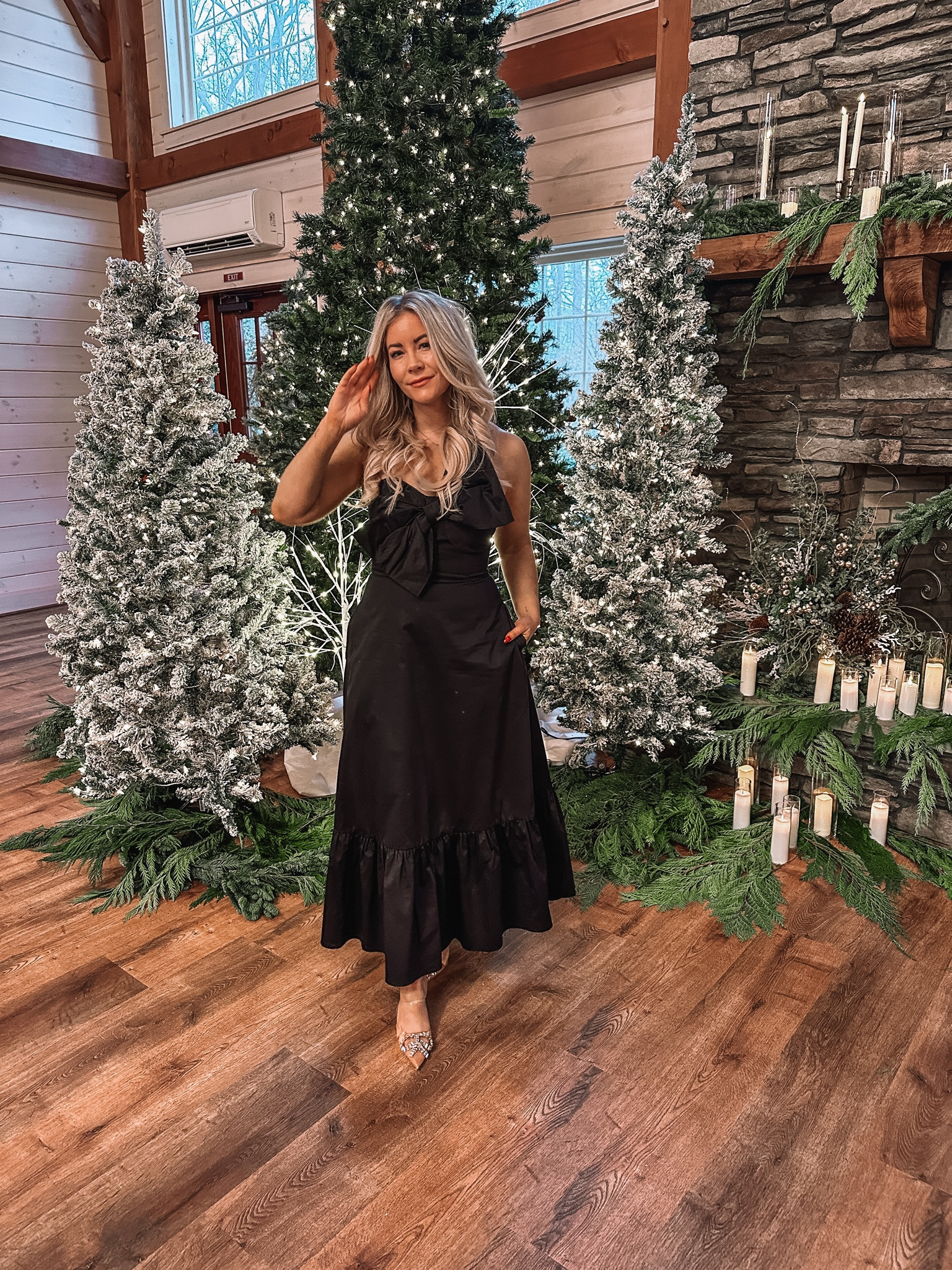 30% off holiday dresses at anthrooologie!  The bow dress is perfect for any holiday party 

#LTKSeasonal #LTKCyberWeek #LTKSaleAlert