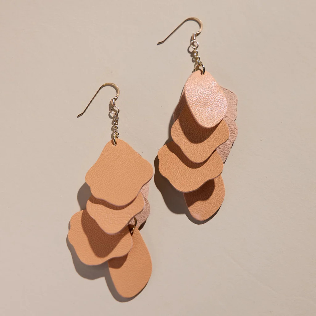 Sugar Peach Florence | Nickel and Suede