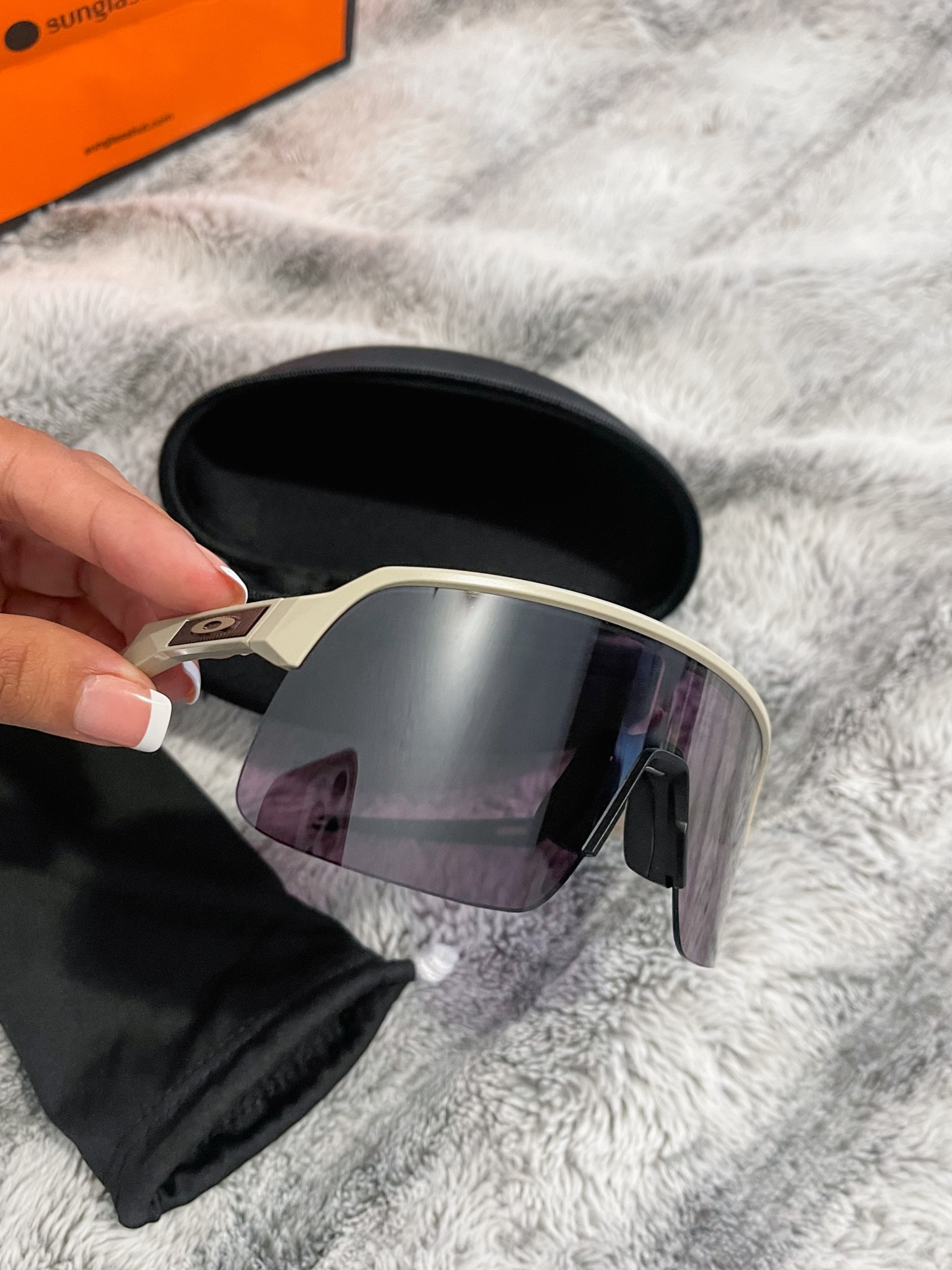 New running sunnies for the spring/summer 🕶️🏃🏽‍♀️🤌🏼 
Gotta run in style 😅

#LTKstyletip #LTKSeasonal #LTKfitness